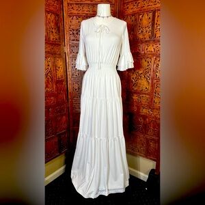 Kohkoh White Stretch Maxi Dress 3/4 Sleeve Scoop Collar Tall Small